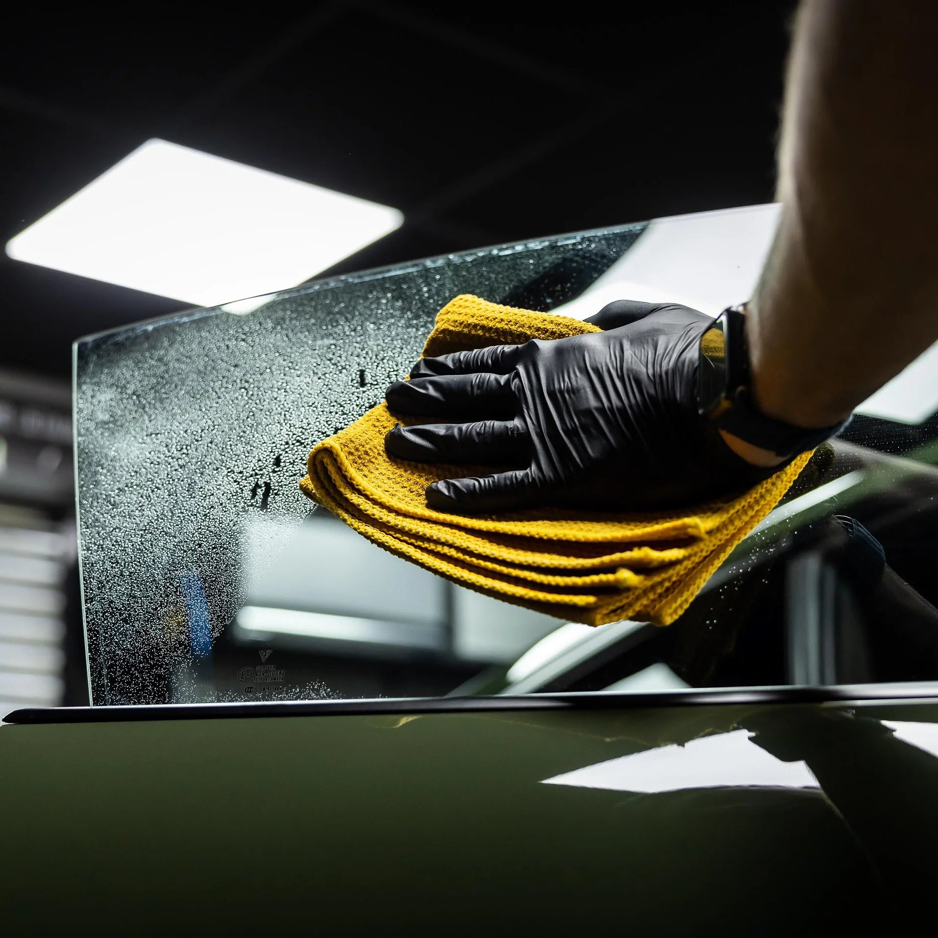 Auto Finesse - Crystal Care Glass Cleaner